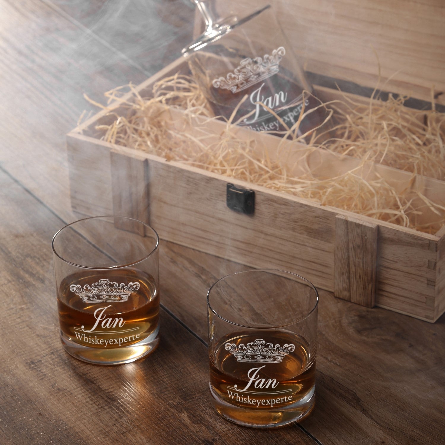 Whiskeybox mit 2 Leonardo Gläsern und Karaffe "Krone II"