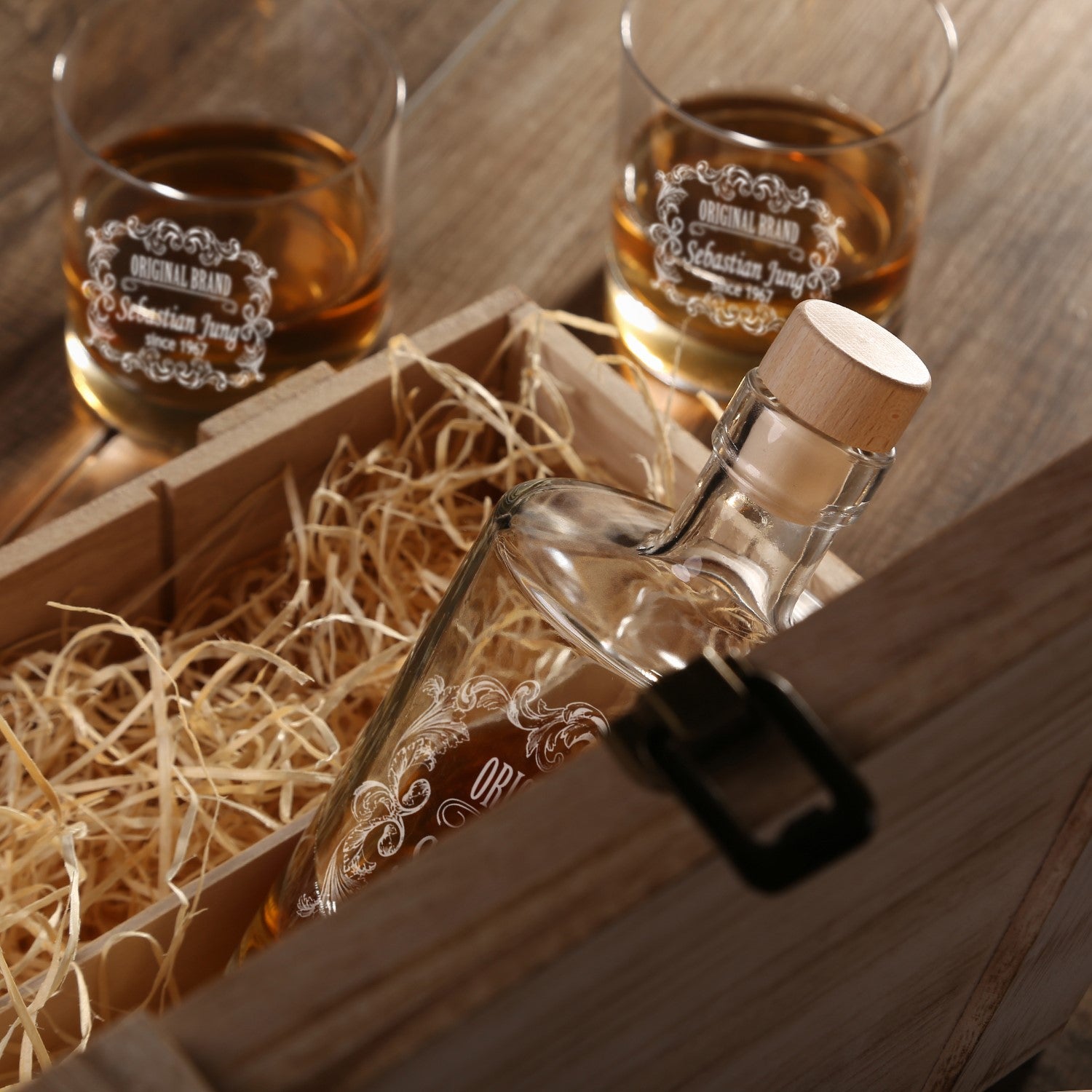 Whiskeybox mit 2 Leonardo Gläsern und Karaffe "Original"