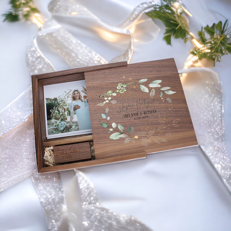 Personalisierte Dunkel Erinnerungsbox - Fotobox als Geschenk zur Hochzeit, Verlobung, Eukaliptus