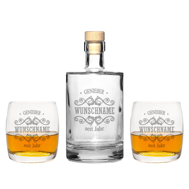2 Edle Whiskeygläser mit Whiskeykaraffe und Gravur Tribal II