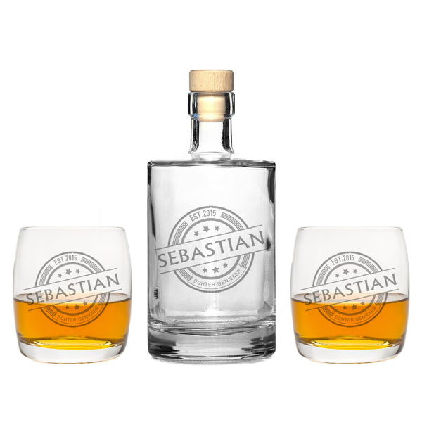 2 Edle Whiskeygläser mit Whiskeykaraffe und Gravur "Name"
